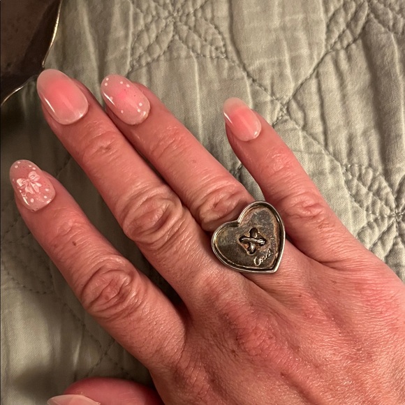 Vintage COACH Sterling Heart “Button” Ring - Picture 13 of 13